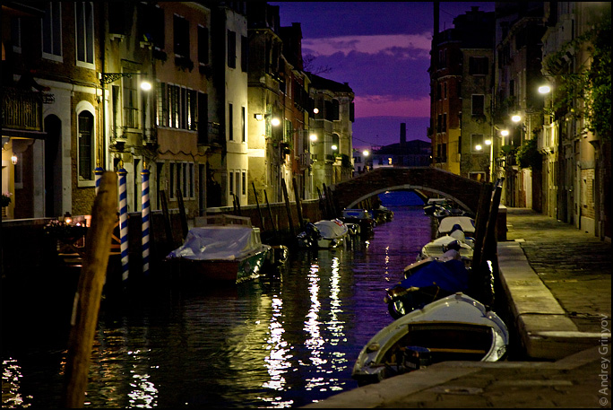 http://images46.fotki.com/v1393/photos/8/880231/6909707/Venice003-vi.jpg