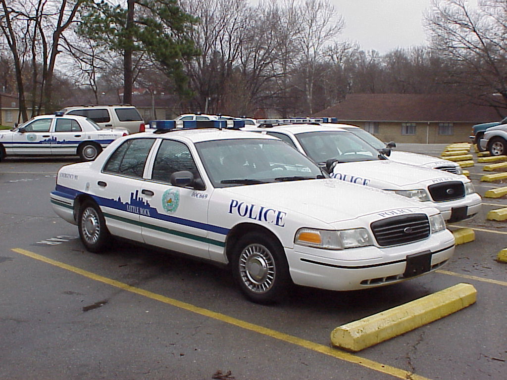 copcar dot com - The home of the American Police Car - Photo Archives