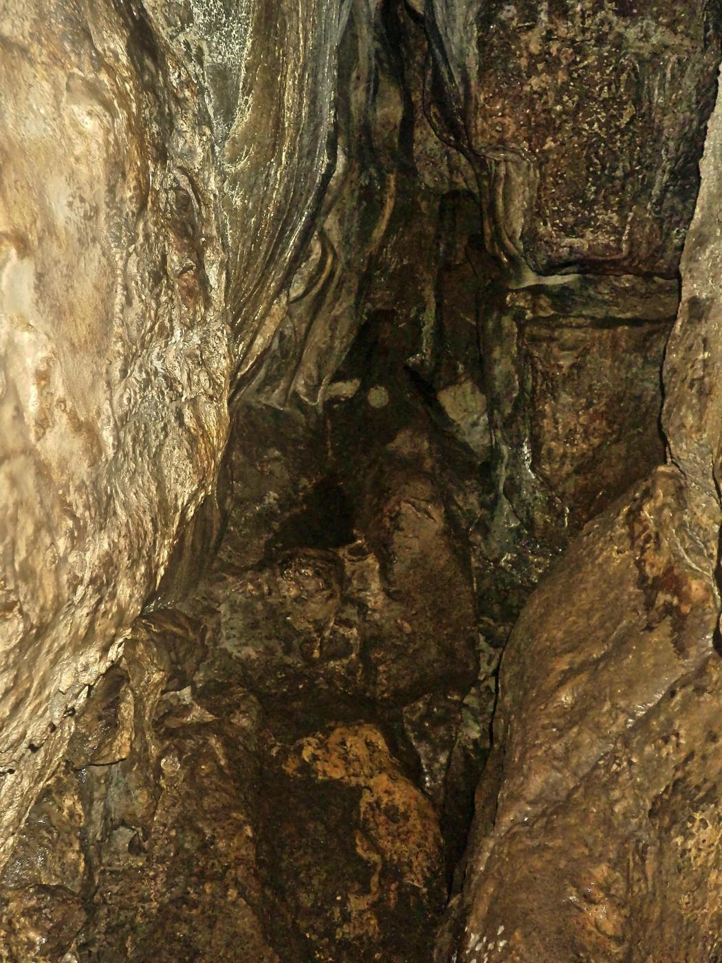 Rothesteinhöhle