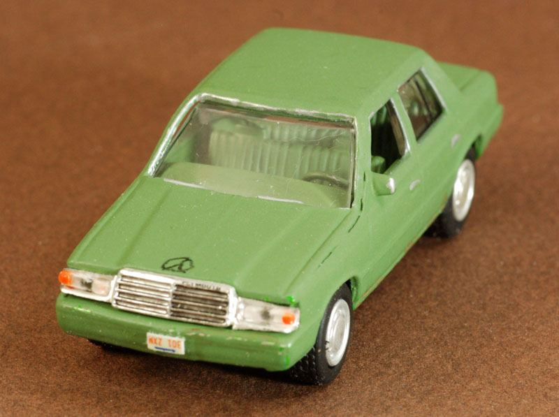 Plymouth ReliantDSC 1046