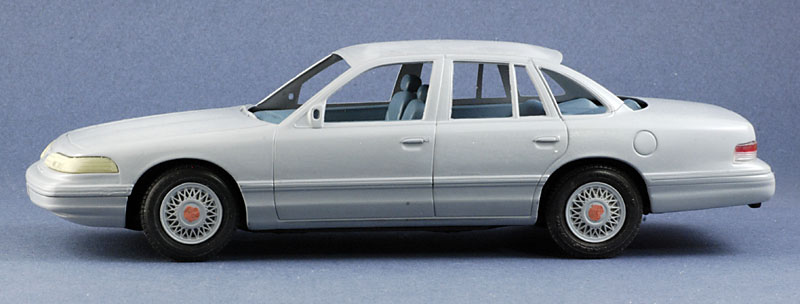 92CrownVic Primer side DSC1271