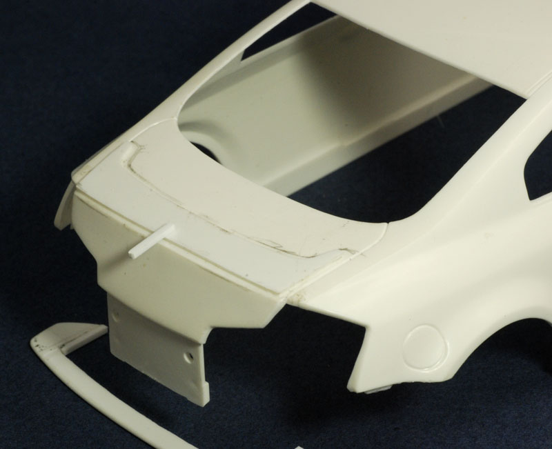 Wing base and shim DSC 4867