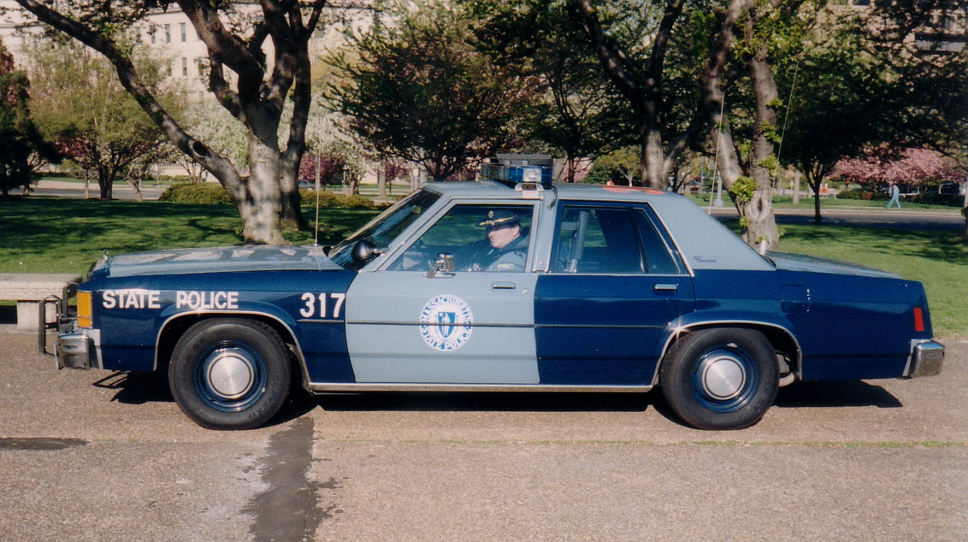 copcar dot com The home of the American Police Car Photo Archives