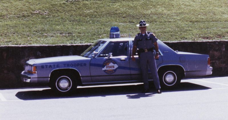 Copcar Dot Com The Home Of The American Police Car Photo Archives