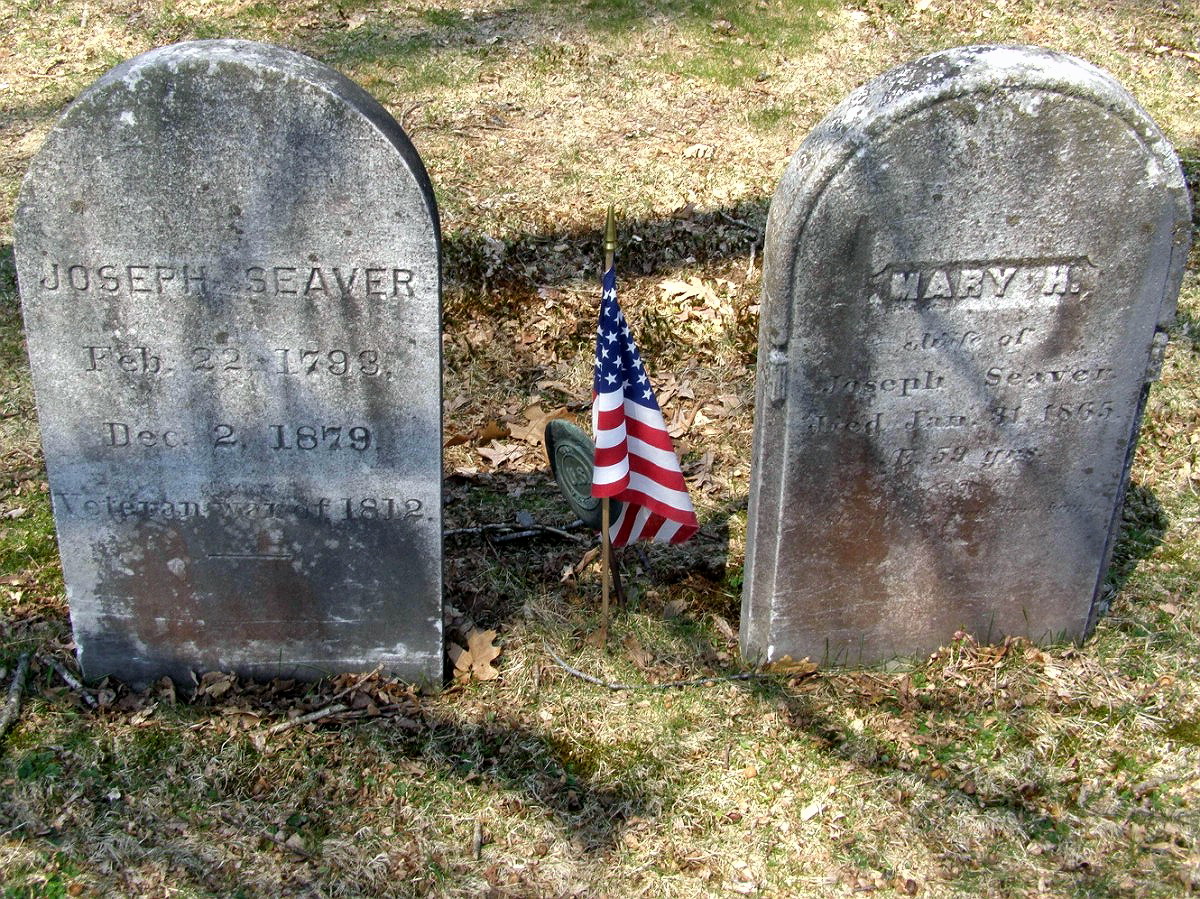 Photo N GROSVENORDALE MAIN STREET CEMETERY SEAVER THOMPSON