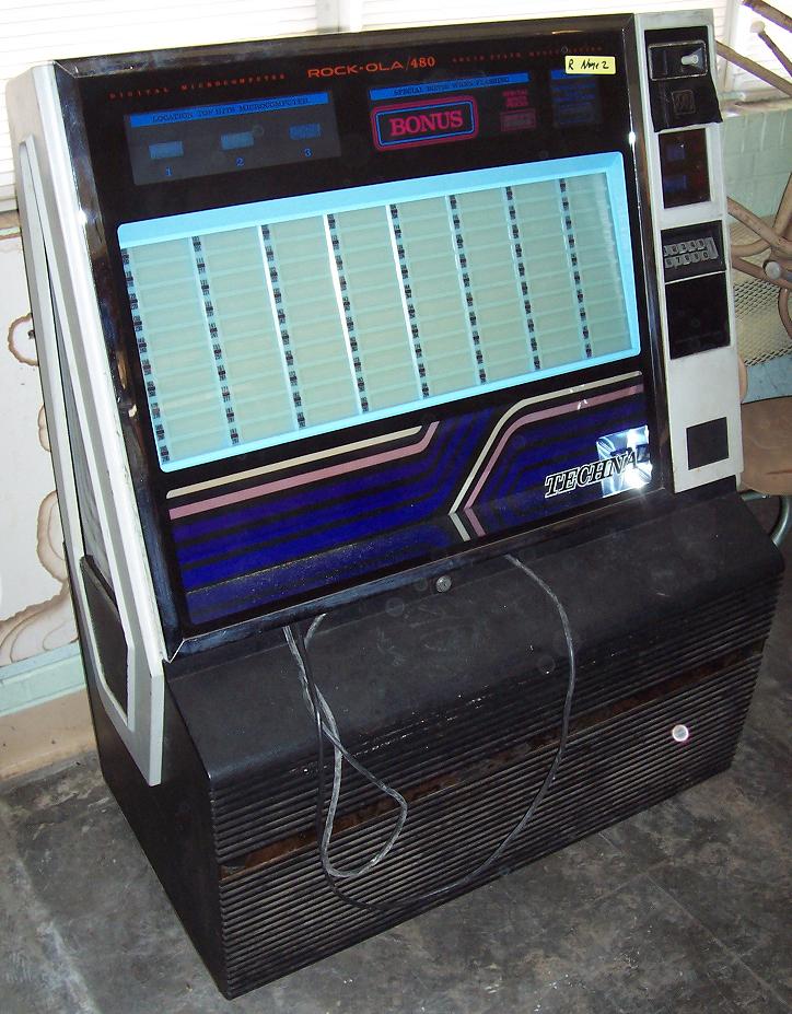 Photo R480None2a 1980 RockOla 480 Techna Jukebox S/N None2 album