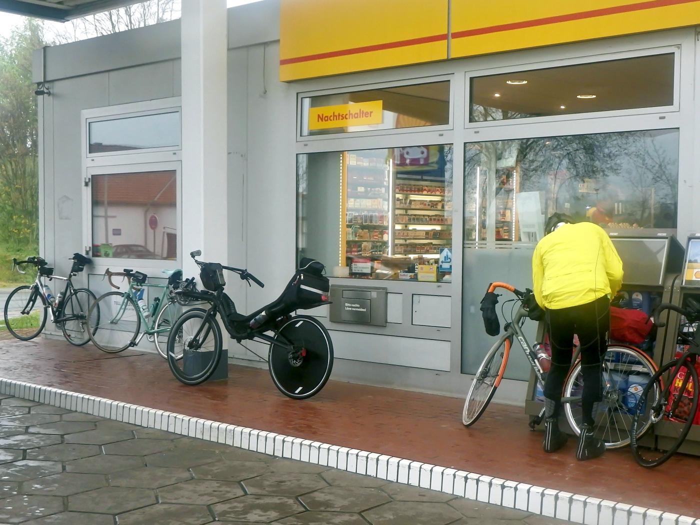 Kontrolle 1 - Tankstelle in Calvörde