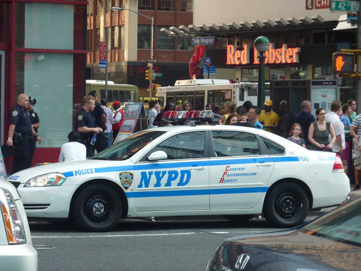 copcar dot com - The home of the American Police Car - Photo Archives