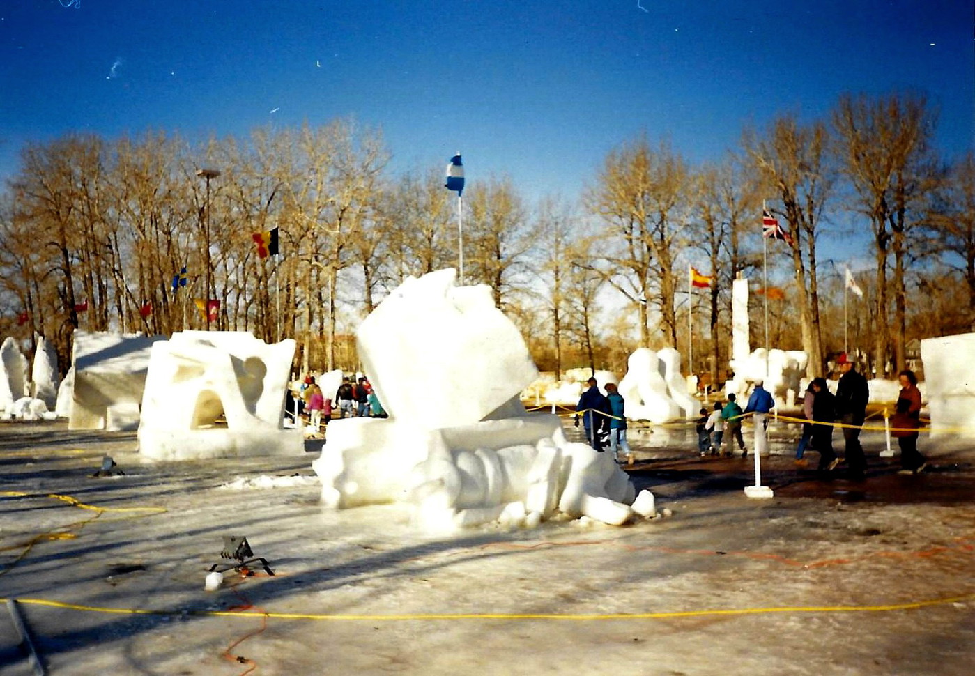 Photo WinterFest Festival at Calgary Prince Island Park Canada