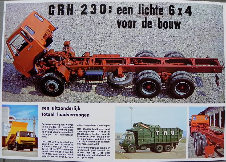Camion benne rouge foncé Berliet GRH 230 6x4 - Voiture miniature 1/43