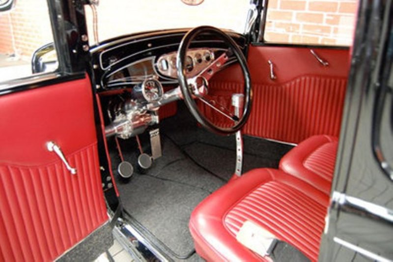 Photo: LA SEDAN (2) | 1932 FORD INTERIORS 3W,5W,SEDANS ETC. album ...