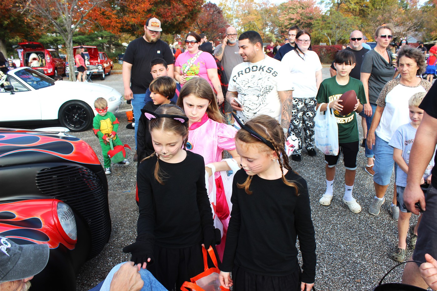 Photo IMG 0020 Lost In The Fifties Trunk Or Treat album Lyle