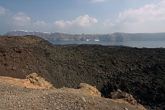 137-SantoriniVulkan.jpg